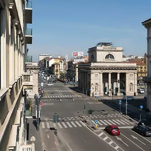 Riviere Private At The Park 2*, Milan Italy