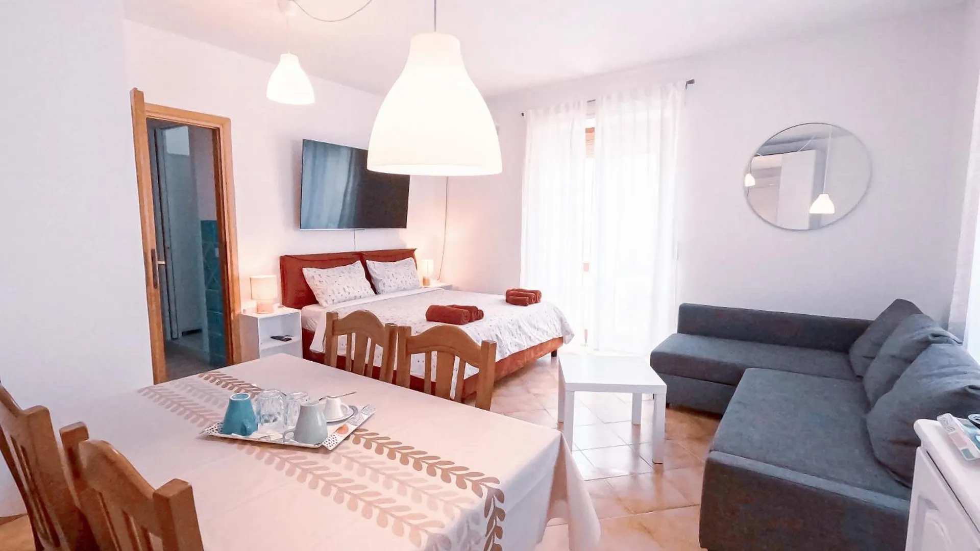 Hotel Acqua Chiara Alghero 0*,  Włochy